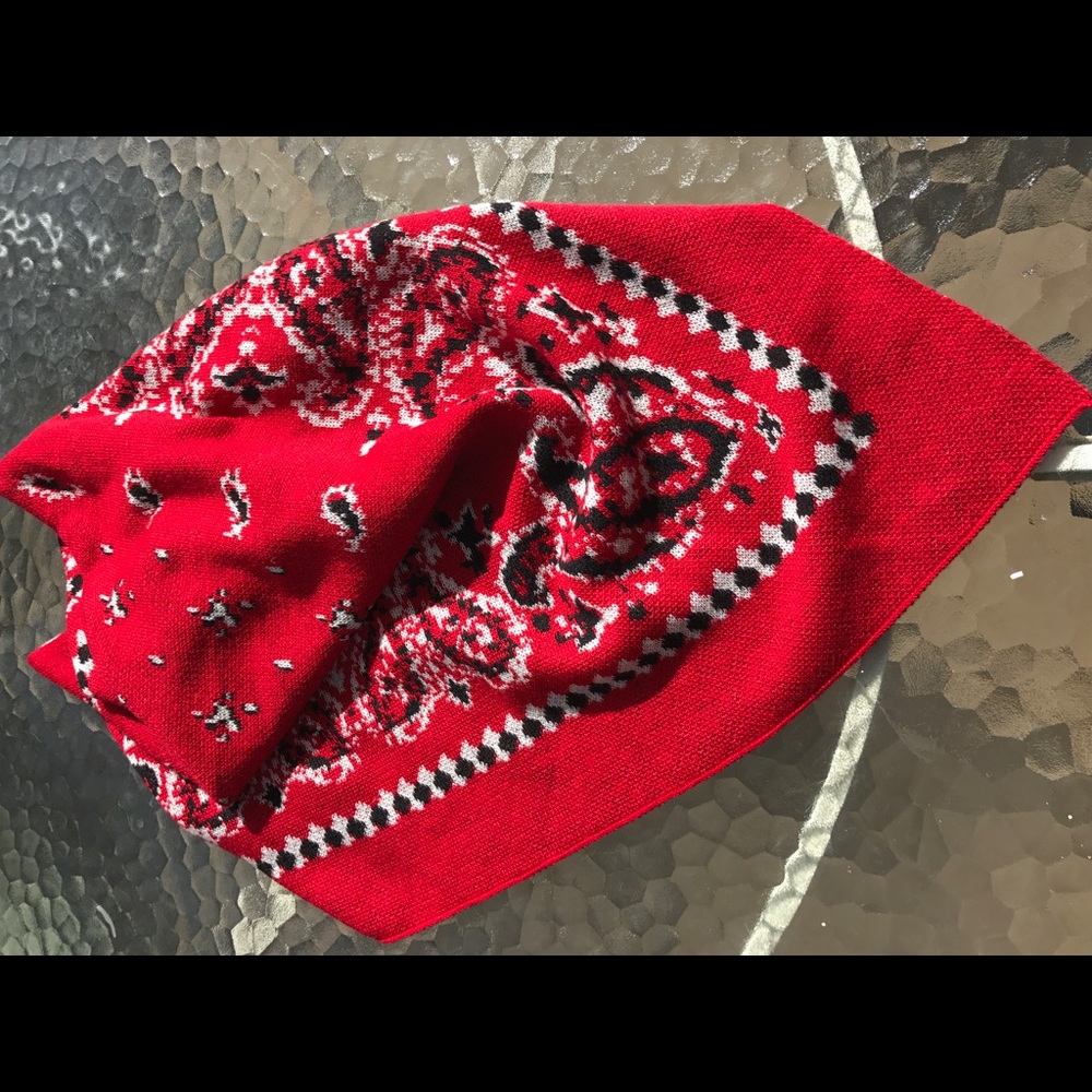 Knit Bandana